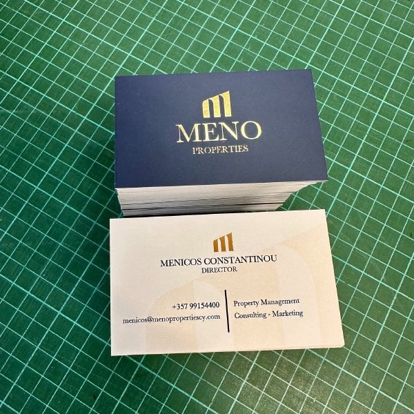 ELEVATE YOUR FIRST IMPRESSION. 🤝✨

Standard business cards tell people your name; premium cards …